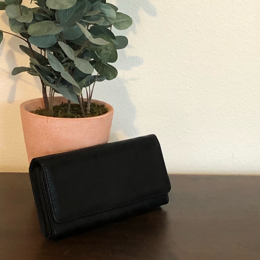 Wilsons Leather Black Wallet